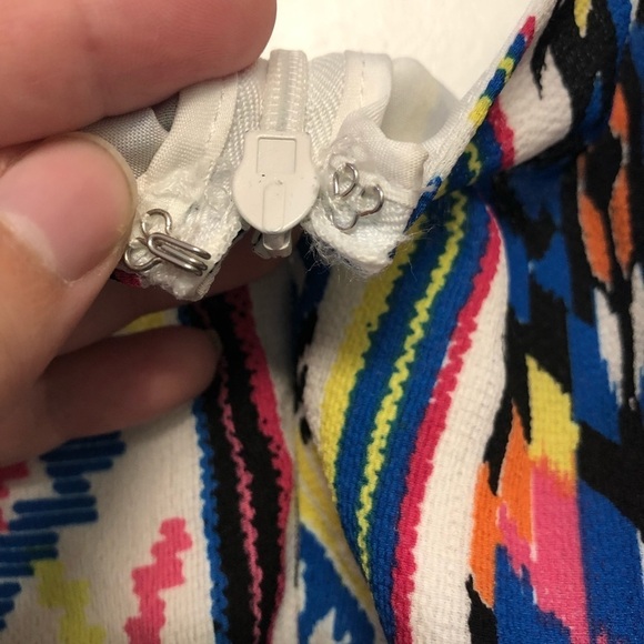 Forever 21 Colorful Geo Print Wrap Romper - Picture 9 of 11